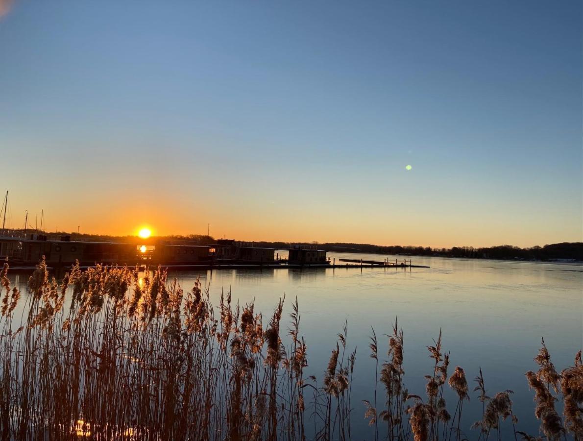 Hotel Hausboot Fjord Claudia Szlezwik Zewnętrze zdjęcie